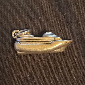 James Avery Sterling Silver Cruise Ship Charm Uncut preowned